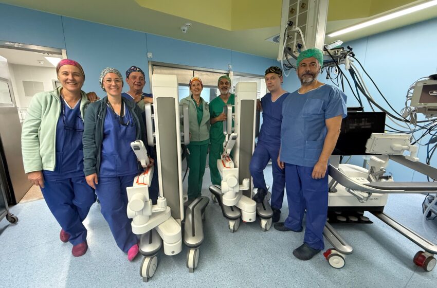 L’Hospital de La Ribera supera les 200 intervencions amb el robot quirúrgic Hugo d’última generació