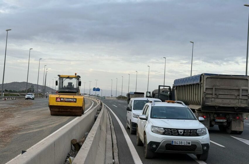  Obres d’emergència a l’A-7 entre Picassent i Benifaió per danys de la DANA