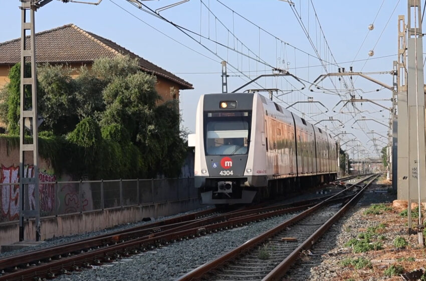 Primer dia de metro al tram València Sud-Castelló després de huit mesos