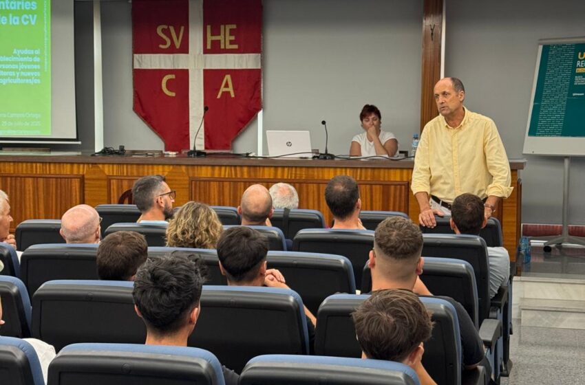  Sueca acull una jornada informativa per a joves agricultors