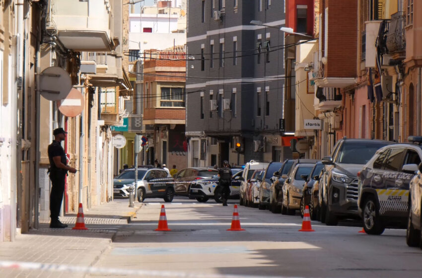  L’autor del tiroteig d’Alfafar escapa el cordó policial