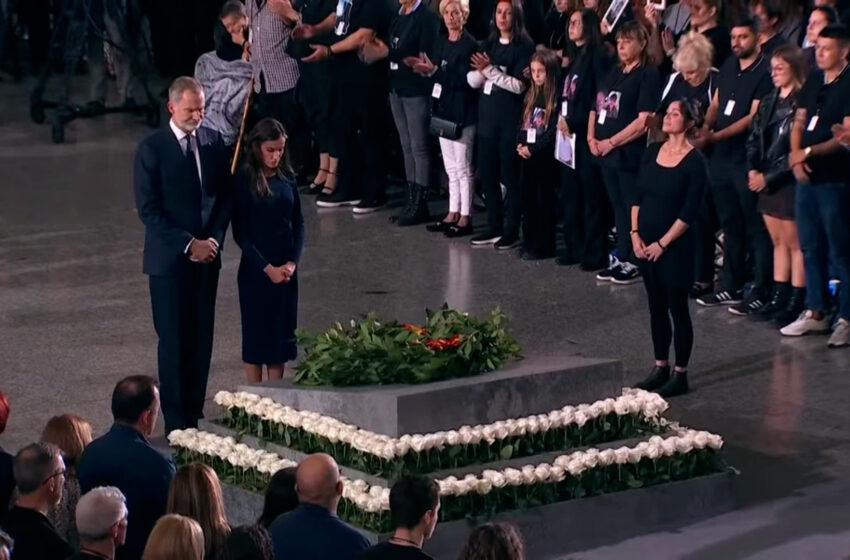  Homenatge d’Estat per la DANA posa al descobert les ferides obertes un any després de la tragèdia