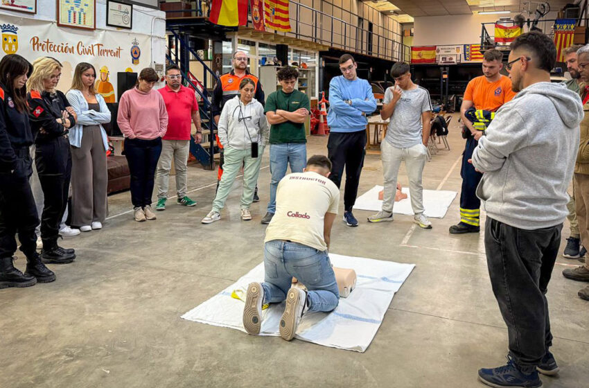  Torrent reforça la preparació dels seus cossos de seguretat amb un curs intensiu de primers auxilis
