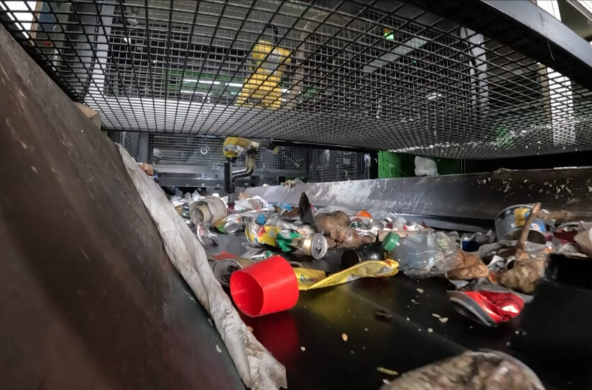  La Planta de Manises incorpora robots amb IA per a recuperar 230.000 quilos d’envasos anuals